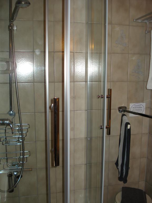 Gaestehaus Hochrhoenblick 3*